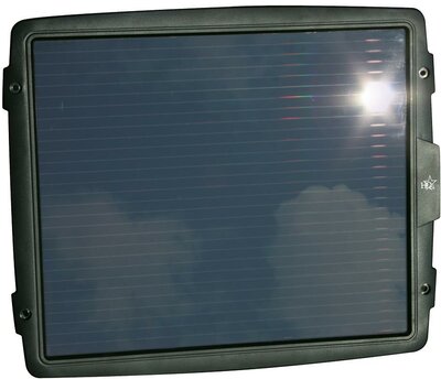 HQ 4.8 W napelemes töltő