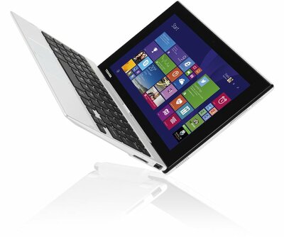 Toshiba Satellite L9W-B-102 9" Click Mini Notebook + billentyűzet - Fehér - Windows 8.1