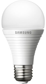 Samsung E27 6,5W 140 fok, 490 lumen meleg fehér LED izzó