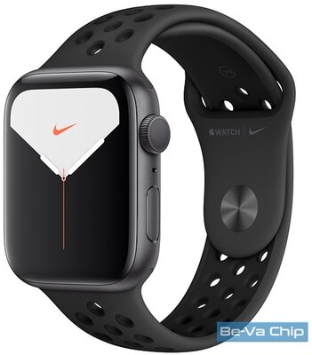 Apple Watch Nike S5 44mm GPS-es asztroszürke alumíniumtok, antracitszürke/fekete Nike sportszíjas okosóra