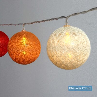 Gömb alakú 6cm/színes fonott/4,5m/piros-narancs-meleg fehér/30db LED-es/USB-s fénydekoráció