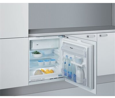 Whirlpool ARG 913 1 HŰTŐ BEÉPÍTHETŐ EGYAJTÓS
