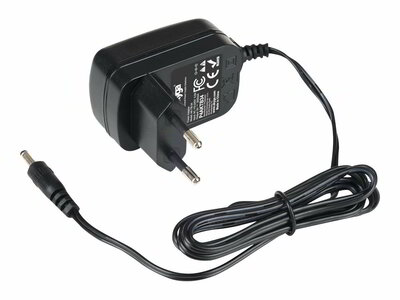 AKYGA Universal power adapter AK-TB-34 5.0V / 2.0A 10W 3.5 x 1.35 mm 1.5m