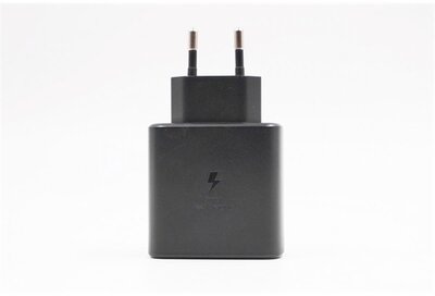 BLACKBIRD Hálózati töltő 45W PD USB-C, Fekete (Gyári kivitel)
