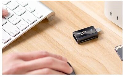 ADATA SSD Külső USB 3.2 1TB SC730, Type-A+Type-C, fekete