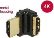 Delock 65663 Gyors-sebességű HDMI Ethernettel - HDMI-A anya - HDMI-A apa 4K 90° fel Adapter - Fekete
