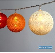 Gömb alakú 6cm/színes fonott/1,5m/piros-narancs-meleg fehér/10db LED-es/USB-s fénydekoráció