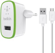 Belkin F8M667VF04-WHT 2,1A univerzális USB hálózati töltő + kábel