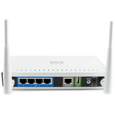 D LINK DIR 825 E Wireless N Quadband Home Router With 4 Port Gigabit